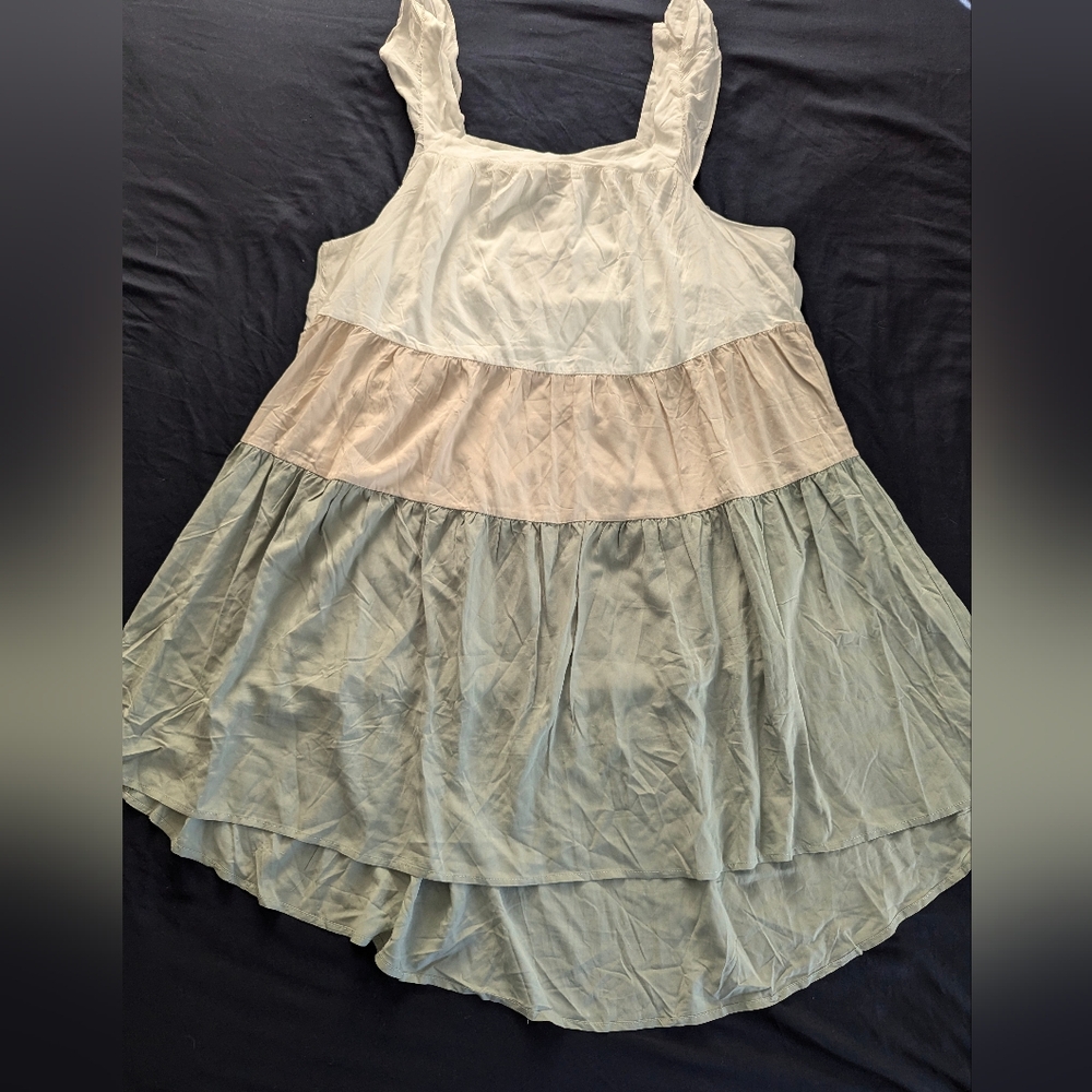 NWT Andree' By Unit Dress